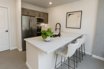 High-end quartz countertops